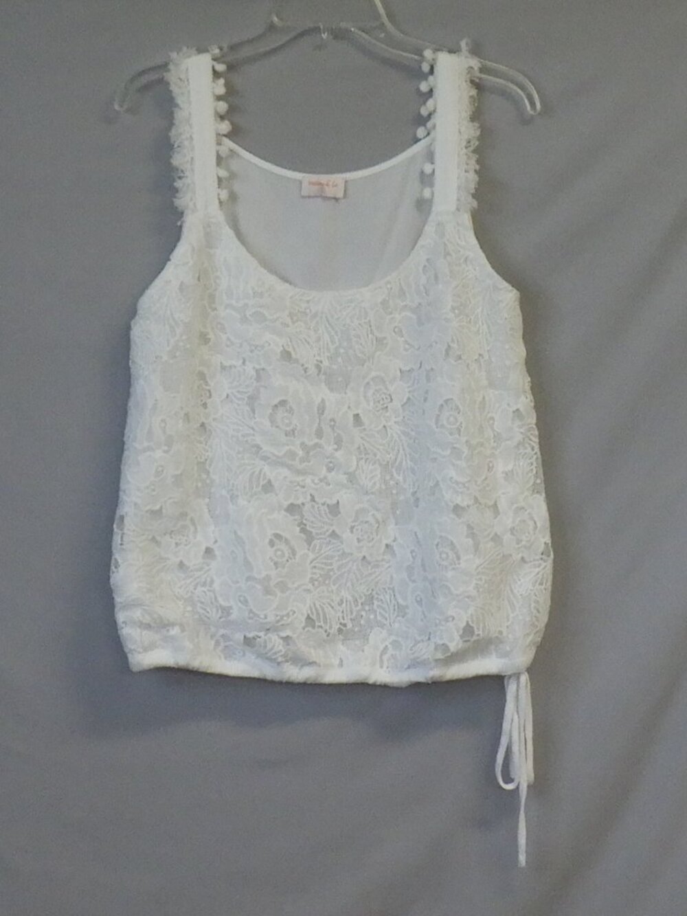 Hailey & Co White Floral Lace Tank Top